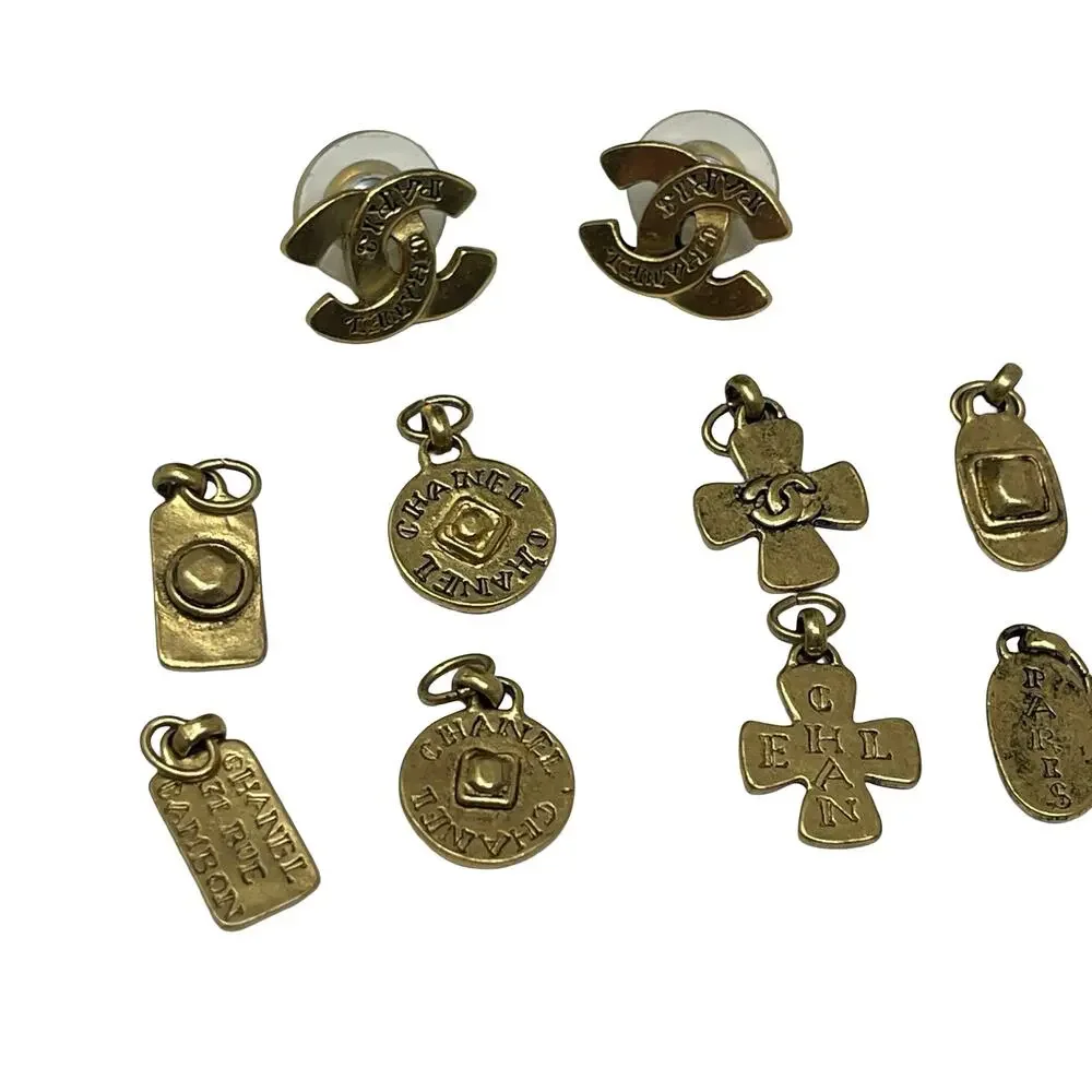 CHANEL Vintage AUTH Earrings Coco CC Logo GP Gold 4 pairs Charm Cross Swing - Picture 2 of 9